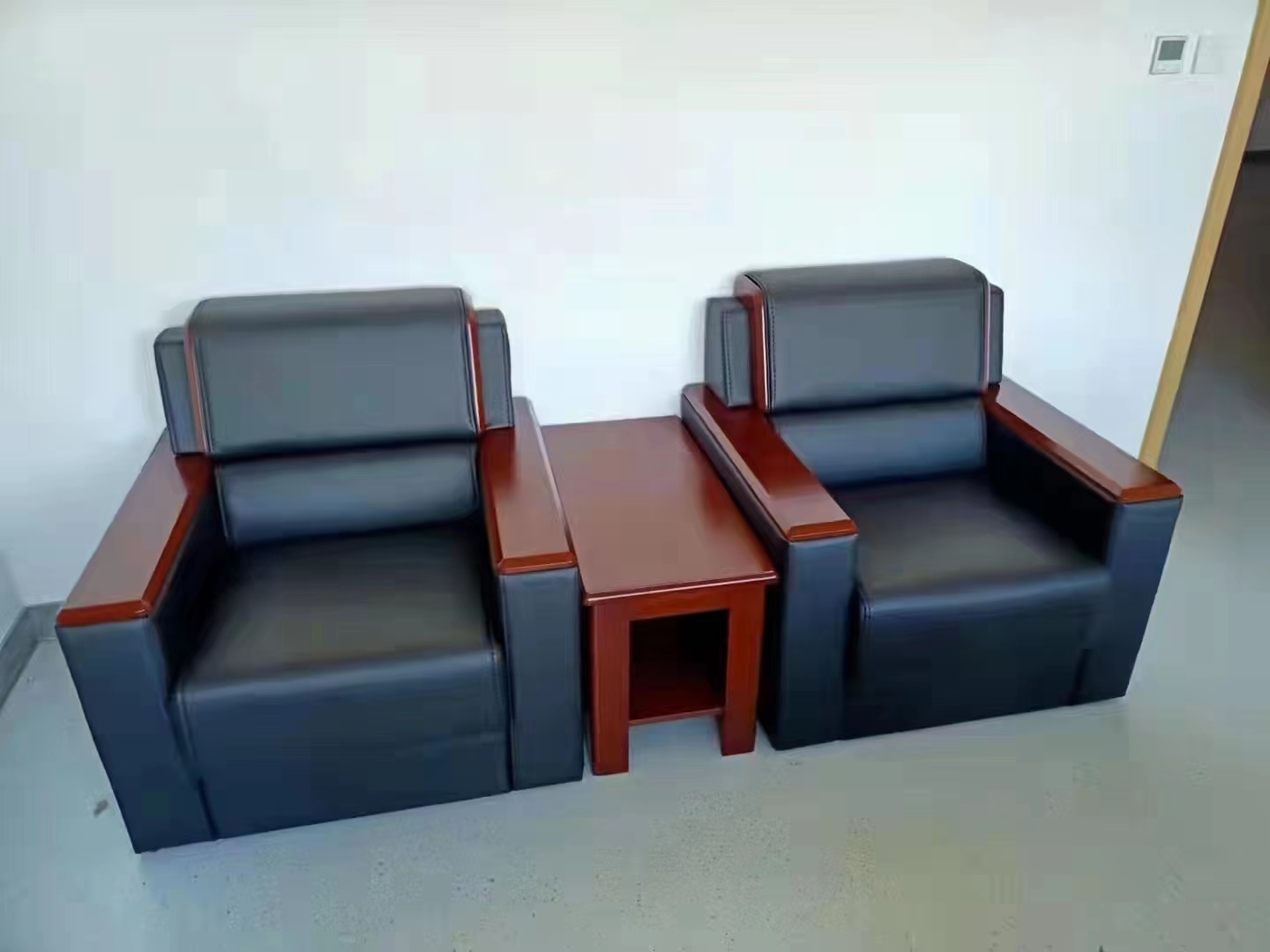 沙发90x78x57.jpg